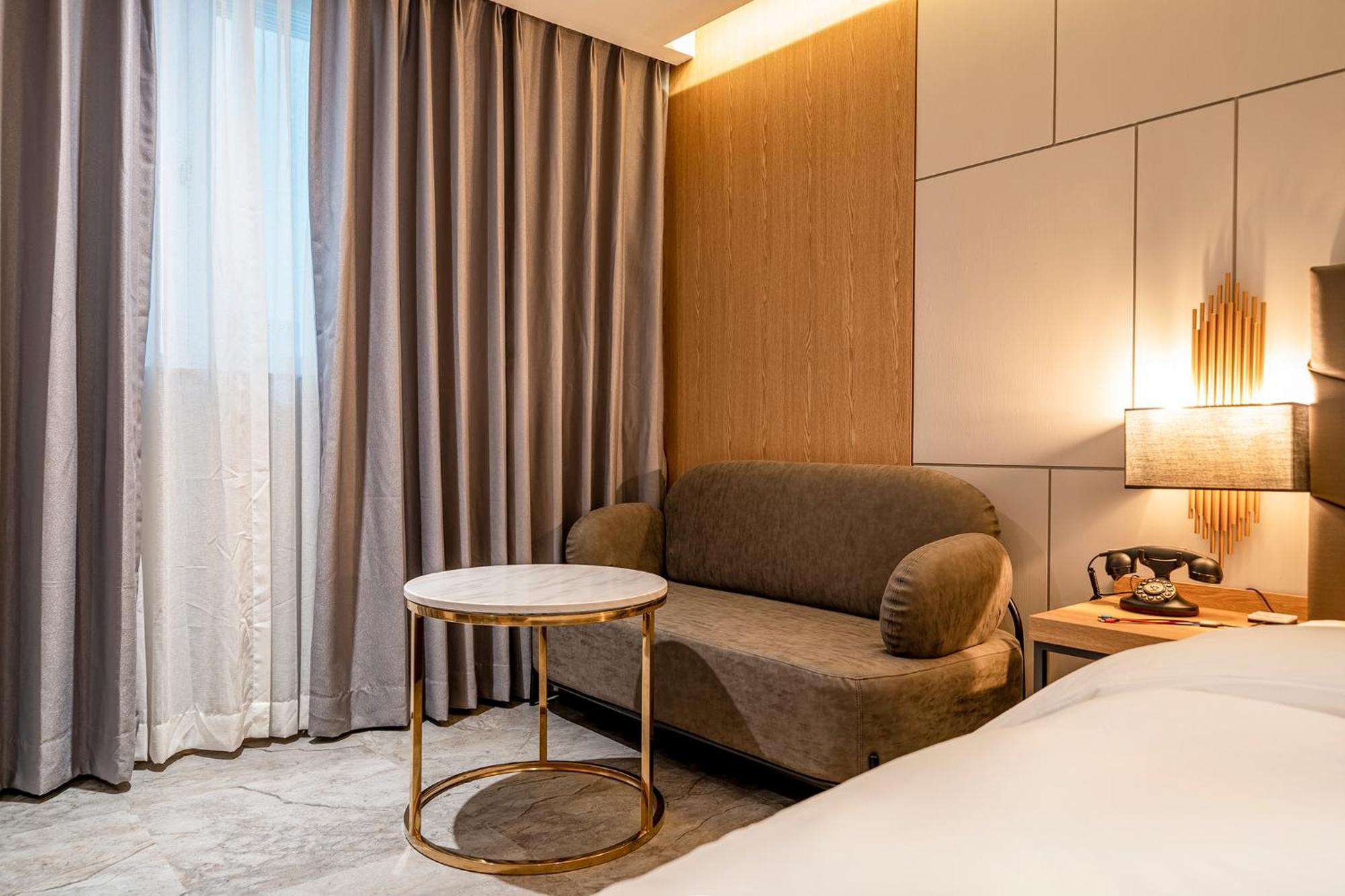 Urban Brown Hotel Chungju City Hall Экстерьер фото